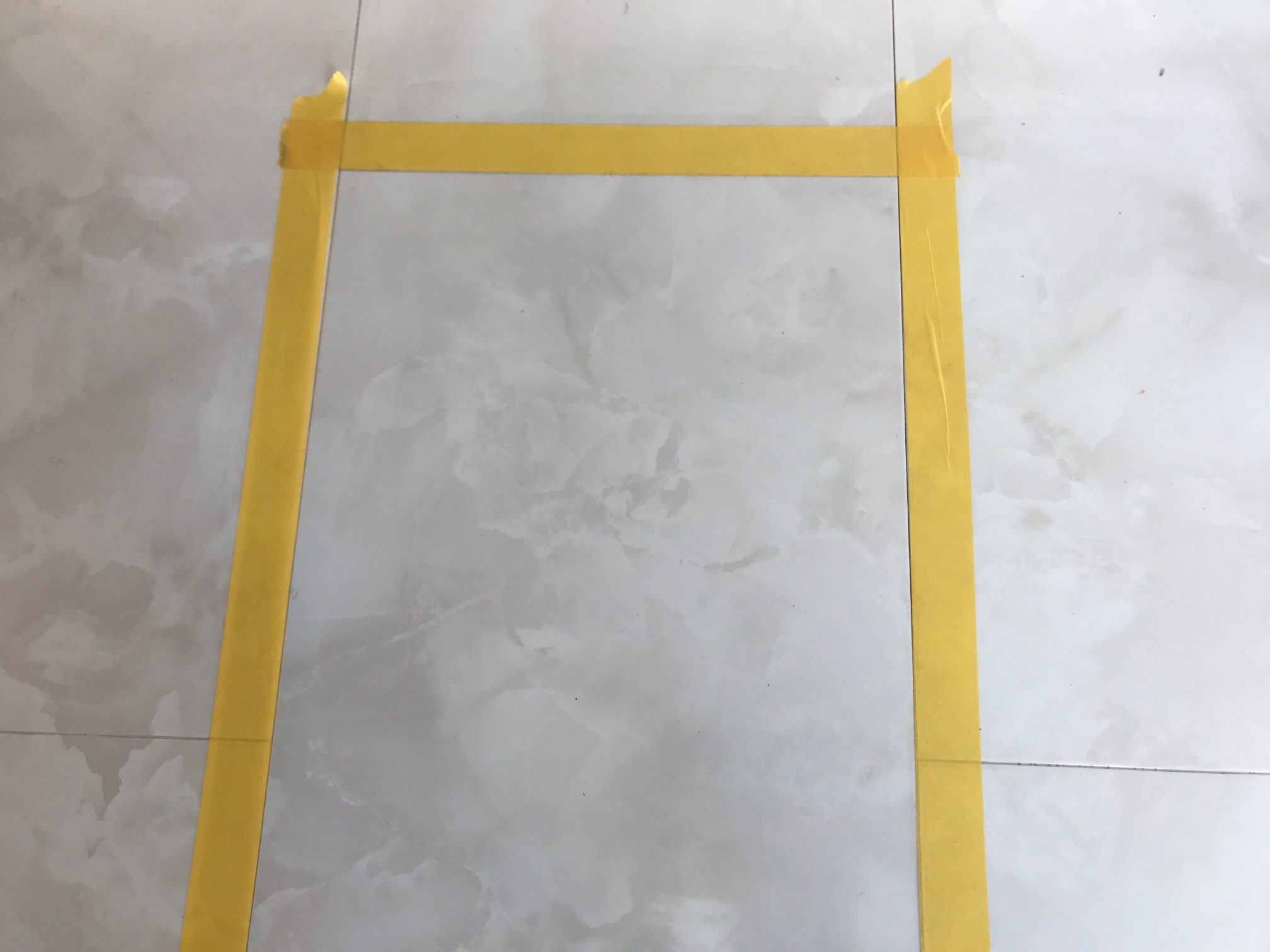 タイル傷補修 After