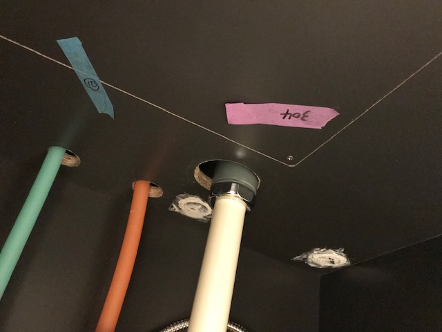 底板穴補修 Before